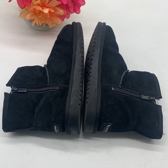 Koolabura by UGG short Black Suede Shearling Boots with Bow Size 5 BAB3927F - Picture 7 of 10
